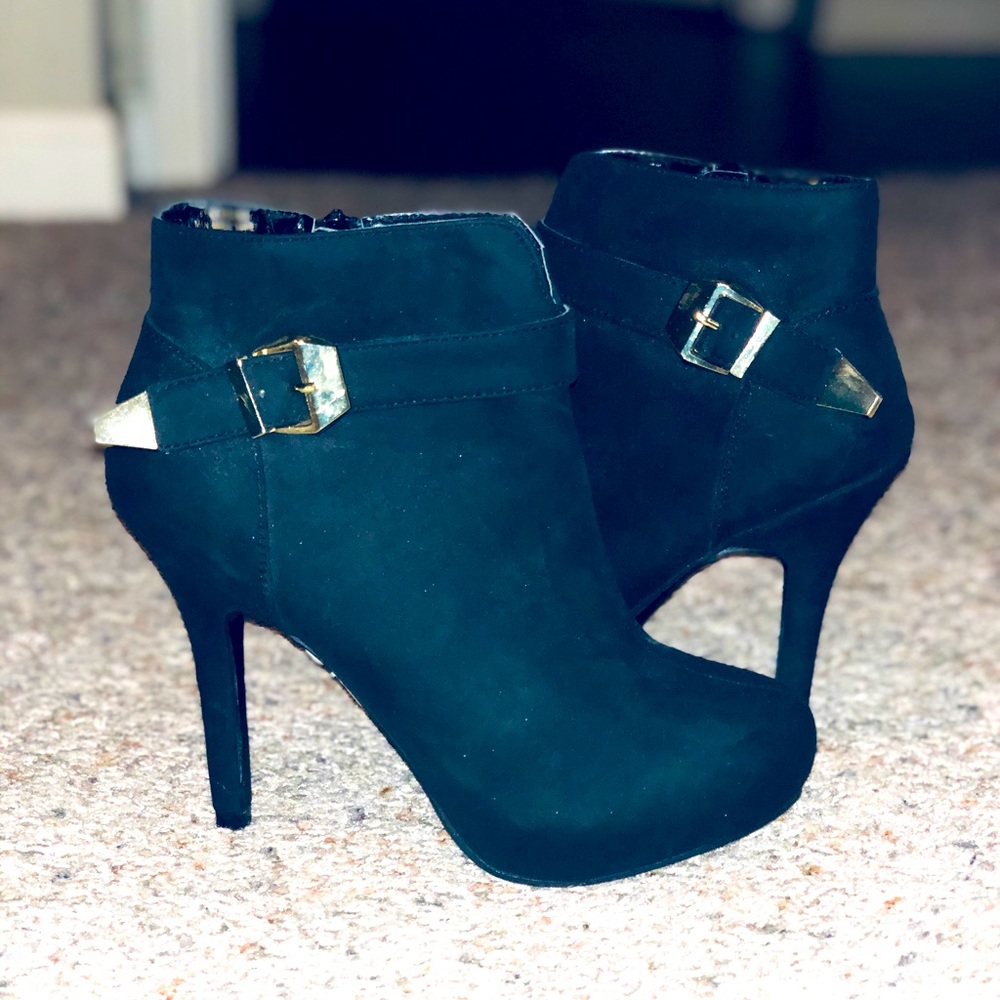 Black booties